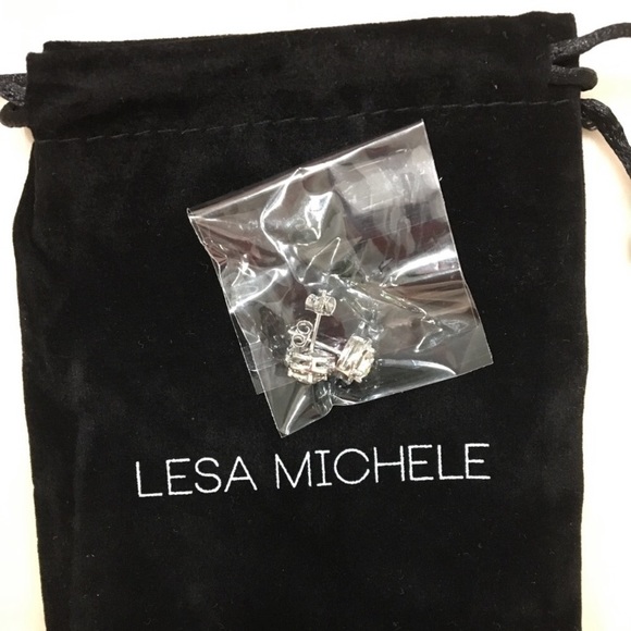 Round Halo Swarovski Stud Earrings - Picture 8 of 8